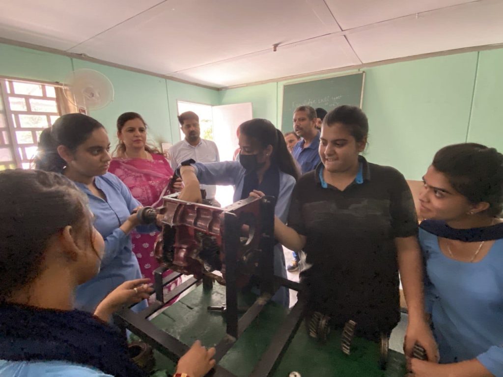 BFGI organizes Inter College Grand Techne Competition 2022 at Government Boys Polytechnic Jammu