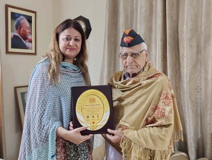 MEJ GEN Goverdhan Singh Jamwal  was felicitated with The Nelson Mandela Nobel Peace Award Foundation and the Maharaja Hari Singh Award